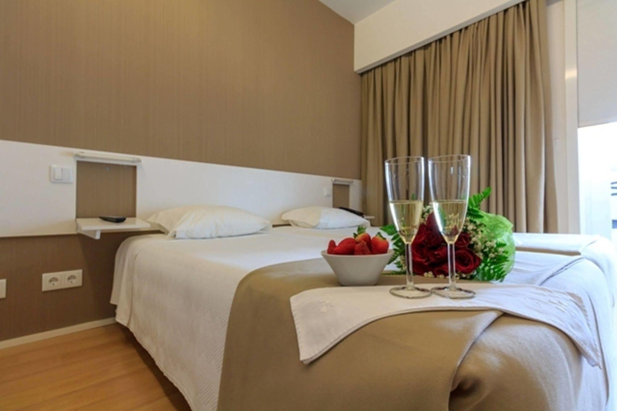 Hotel Laranjeira Viana do Castelo Buitenkant foto